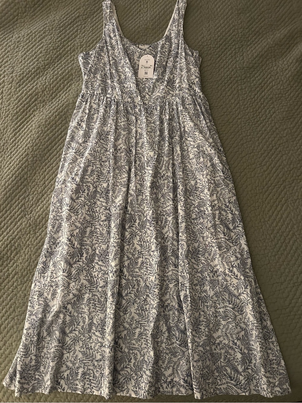 ARULA A Line, Sleeveless Blue and White Floral Print Midi Dress with Scoop Neck - Picture 1 of 3